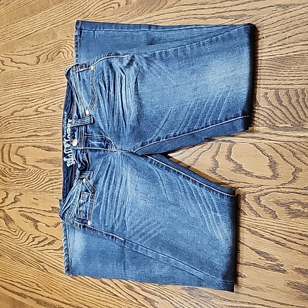 Wallflower Jeans